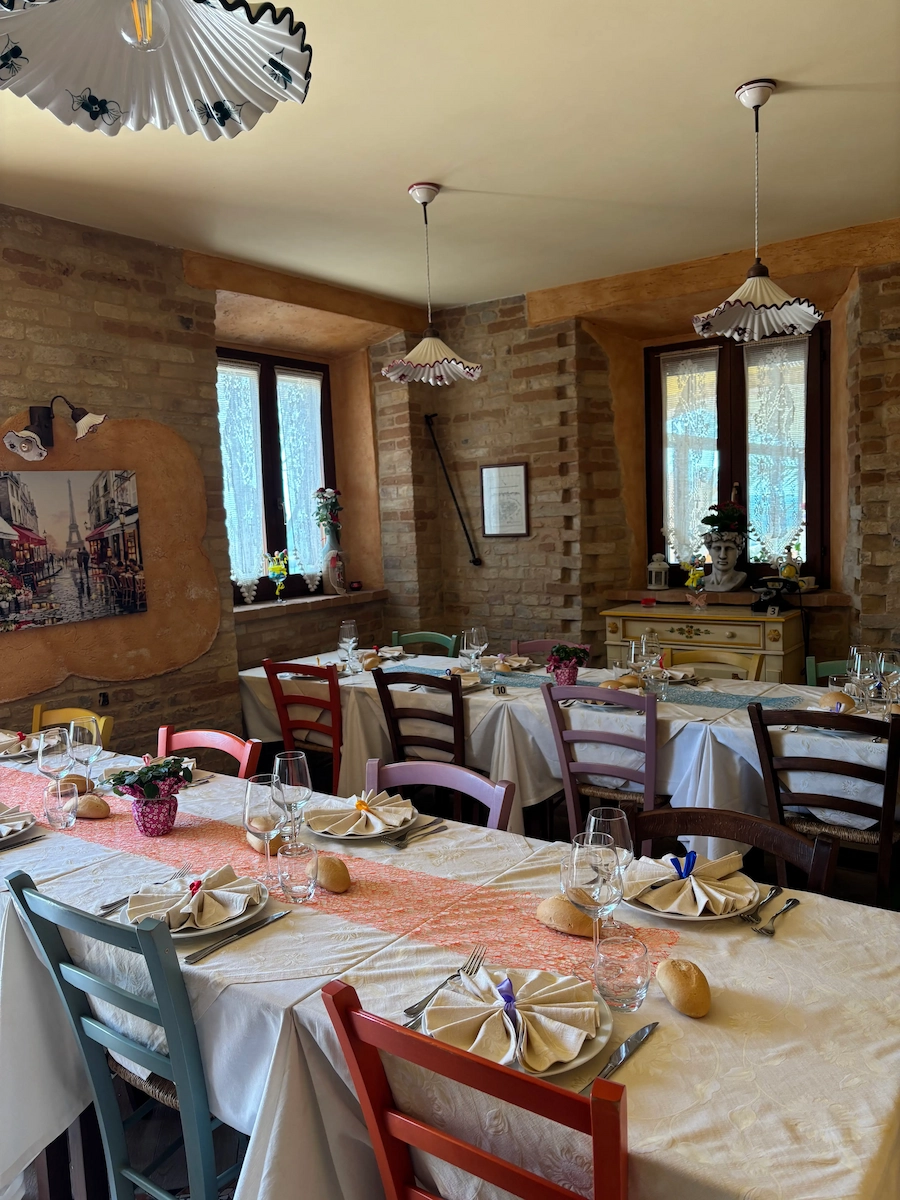 Foto veranda Ristorante Il Monte, pizzeria e braceria a Rapagnano