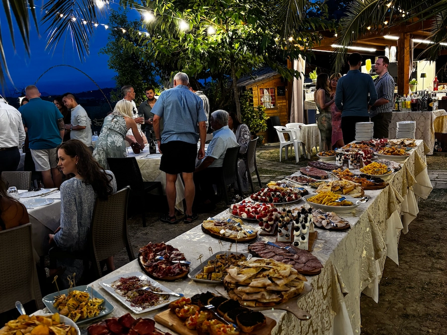 Foto Ristorante Il Monte, pizzeria e braceria a Rapagnano